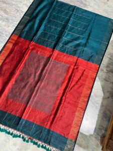 Tassar Raw Silk Saree with Katha Stitch – A Desi Masterpiece